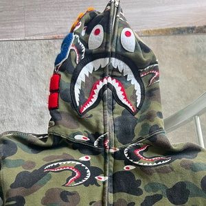 Bape zip up hoodie size XL